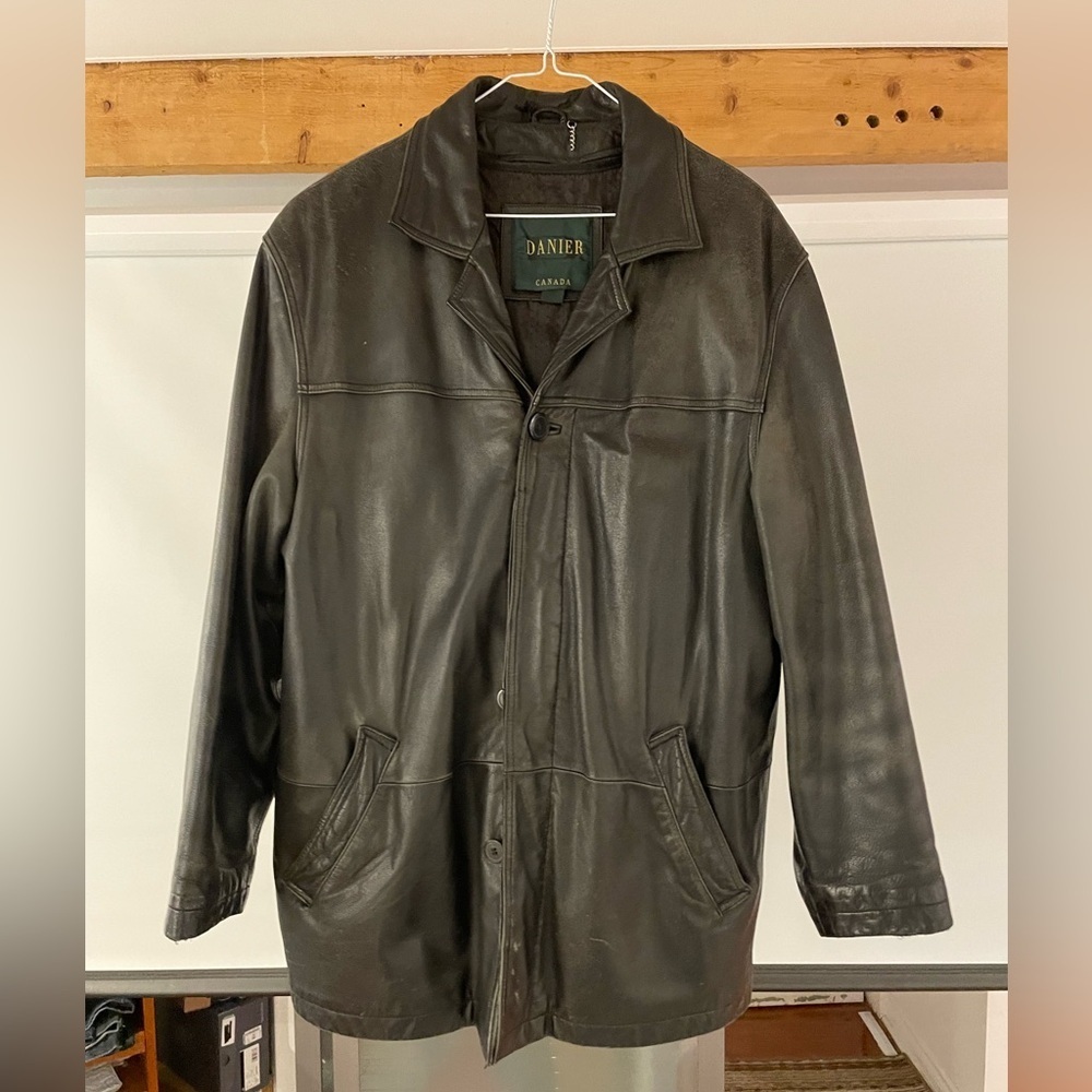 DANIER Genuine Leather Jacket in Black